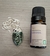 KIT COLAR TRISKEL VERDE PRATA E OLEO ESSENCIAL DE LAVANDA