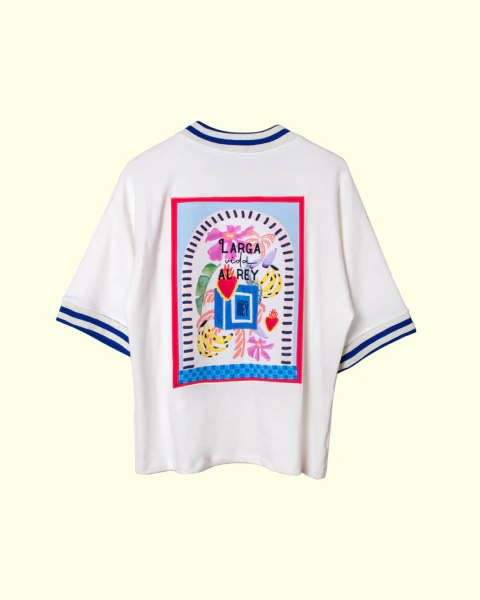 *BAJO PEDIDO * Camiseta Larga Vida al Rey