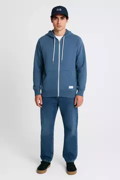 Campera Essential en internet