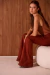 CALÇA FLARE BRUNA MARROM na internet