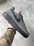 NIKE AIR FORCE CINZA na internet