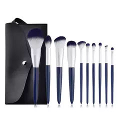 Kit de pincéis variados de maquiagem na internet