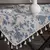 Imagem do Toalha de mesa floral personalizável com acabamento em renda, capa retangular p