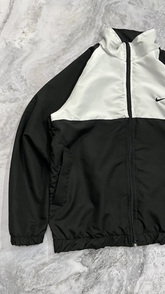 Campera NIKE B&W - comprar online