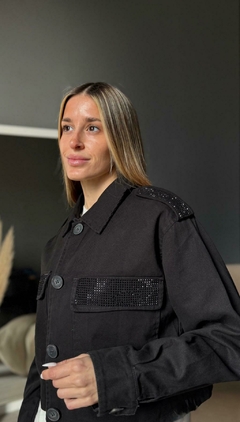 CAMPERA BRILLO HOMBRO - comprar online