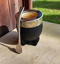 Imagen de MATE IMPERIAL CALABAZA CUERO LISO NEGRO