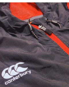 Campera entrenamiento impermeable Inglaterra - tienda online