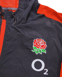 Campera entrenamiento impermeable Inglaterra