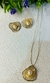 Conjunto Brinco e Colar Flor com Pérola no Dourado