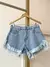 Short Toti en internet