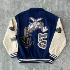 Imagen de CAMPERA VARSITY LOUIS VUITTON BLUE BUNNY