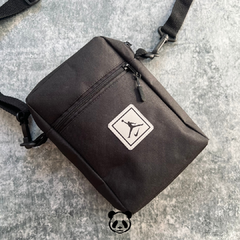 BANDOLERA JORDAN REFLEX NEGRA - comprar online