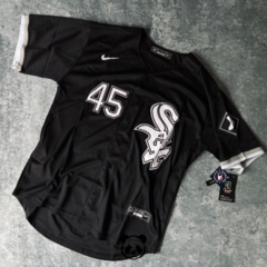 CASACA IMPORTADA MLB CHICAGO WHITE SOX JORDAN 45 NEGRA
