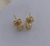 Brinco bolinha folheado a ouro 18k