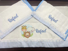 Kit Enxoval de Bebê 3 Peças - 2 Fraldinha de boca (apenas nome) e 1 Fralda de passeio - comprar online