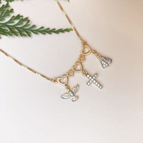 Colar em ouro 18K com pingentes de Espírito Santo, Nossa Senhora e cruz, cravejados em zircônias.