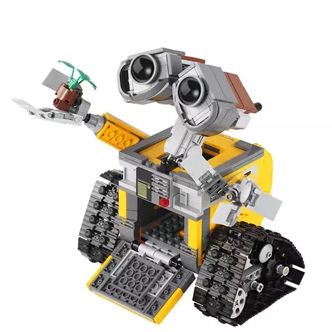 MINISO Building Blocks: 687 Pieces Interactive Robot with Motor and APP Control