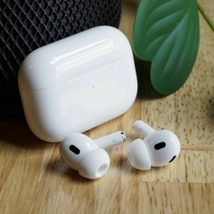 Airpods Pro 2 + Cargador Magsafe (de regalo) en internet