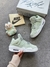 AIR JORDAN 4 PISTACHE na internet