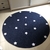 Tapete azul marinho com estrelinhas brancas na internet
