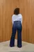 Calça Jeans Feminina Wide Leg Fit com Barra Dupla DZ20743 - comprar online