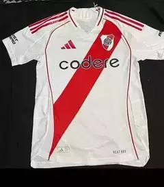 CAMISETA TITULAR DE RIVER 2024+CAMISETA ALTERNATIVA DE RIVER+SHORTS TITULAR DE TITULAR DE REGALO - CUPESTA ONLINE