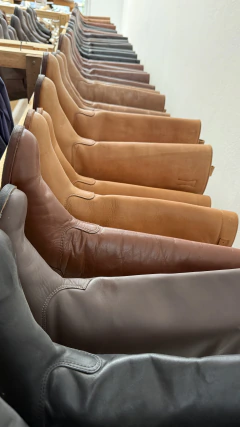 Bota de cuero engrasado - comprar online