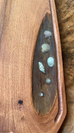 Tabla de algarrobo y resina