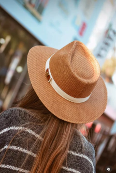 Sombrero fortaleza, ala 8 - comprar online