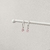 Argola 15mm pingente zircônia gota rosa