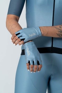 Safetti Luva Eleganza Semplicitá Azul Polvo na internet