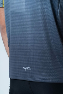 Safetti Camiseta Corrida Masc Cadence Grafito na internet