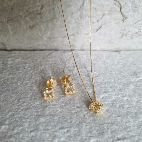 Conjunto trevo cravejado