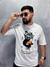 Camiseta Oversized Chris Brown - Off White - comprar online