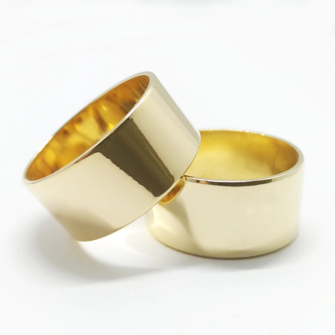 Aliança para Casamento em Ouro 18K — Ref. AL116 - comprar online