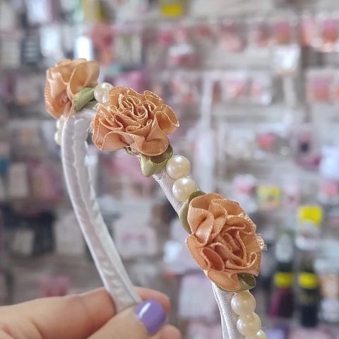 Vincha de tela con flores para niñas