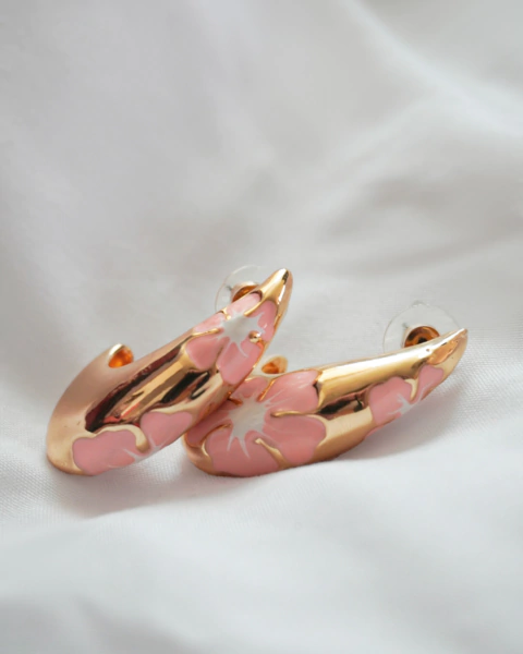 Brinco Dália Rosa Delicado