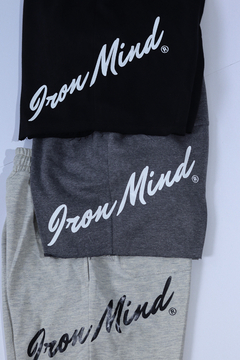 Relax Short Negro - Iron Mind