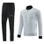 Tracksuit Nike na internet