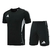 Kit Adidas na internet