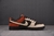 SB Dunk Red Panda en internet