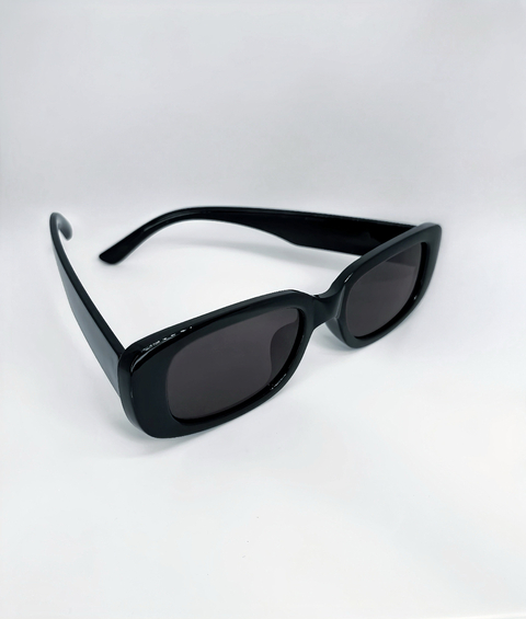 Óculos Retrô Preto