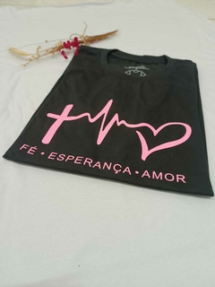 T-Shirt Fe Esperanção Amor na internet