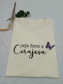 T-Shirt Corajosa na internet