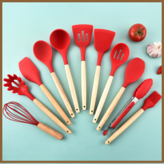 Kit C/12 Utensílios De Cozinha Silicone Cabo Madeira Cor:Vermelho - comprar online
