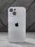 Funda Blanca Minimalista para iPhone 15 con Protección de Cámaras