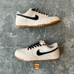 SB DUNK LOW PRO LABEL WHITE NAVY en internet