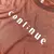 Camiseta Masculina Marrom Cont;nue na internet