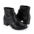 Bota feminina preta Mississipi de cano curto com salto baixo e detalhe em tira decorativa