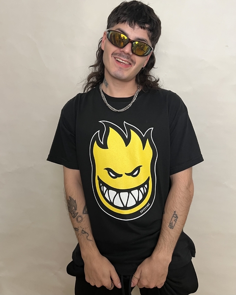 Remera Spitfire negra Logo